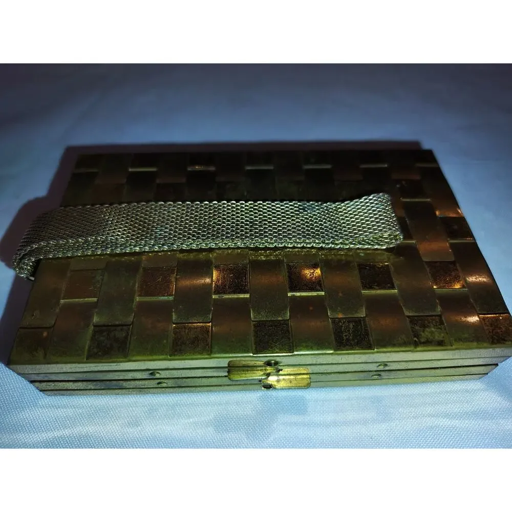 Vintage 1950’s Gold Tone Metal Basketweave Mesh Clutch/Evening Bag- Art Deco